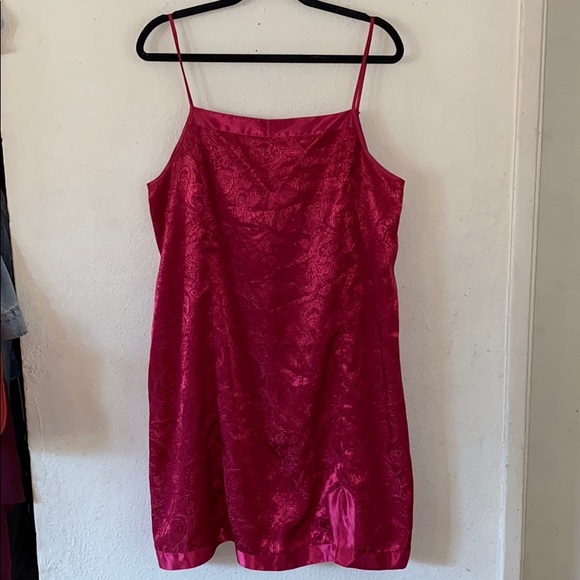 Valerie Stevens Other - Valerie Steven’s vintage chemise
